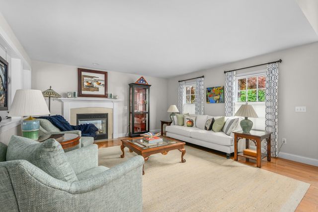 7 Shore Road Extension, Harwich, MA 02671