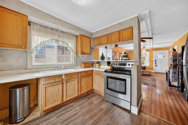 1617 33rd Street, Des Moines, IA 50311