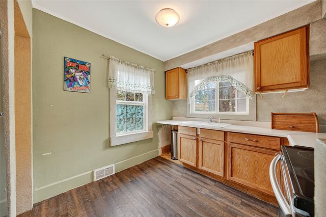 1617 33rd Street, Des Moines, IA 50311