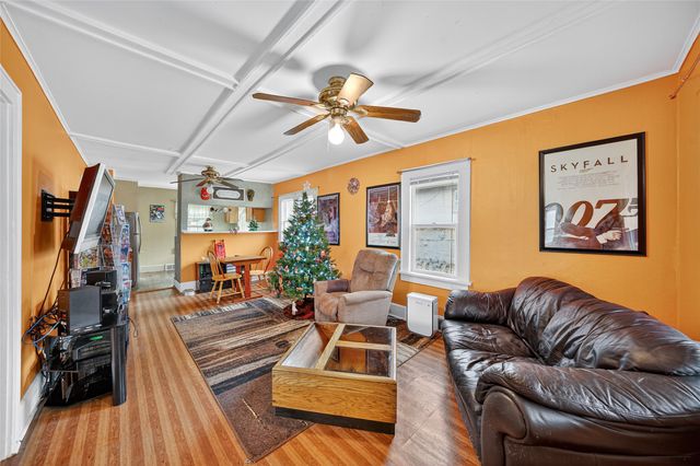 1617 33rd Street, Des Moines, IA 50311