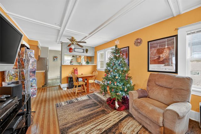 1617 33rd Street, Des Moines, IA 50311