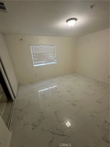 16623 Almaden, Fontana, CA 92336