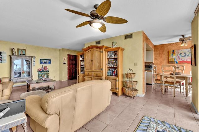 23200 Camino Del Mar 602, Boca Raton, FL 33433