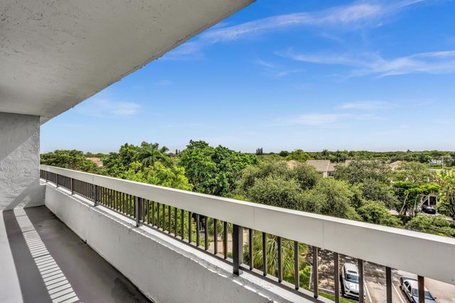 23200 Camino Del Mar 602, Boca Raton, FL 33433