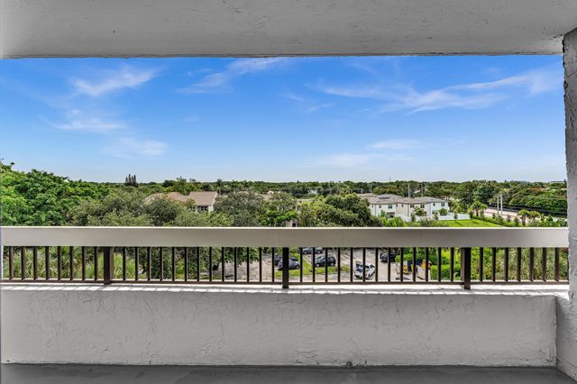 23200 Camino Del Mar 602, Boca Raton, FL 33433