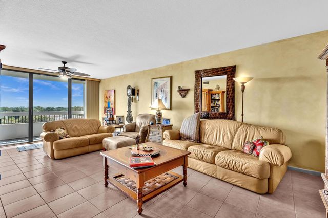 23200 Camino Del Mar 602, Boca Raton, FL 33433