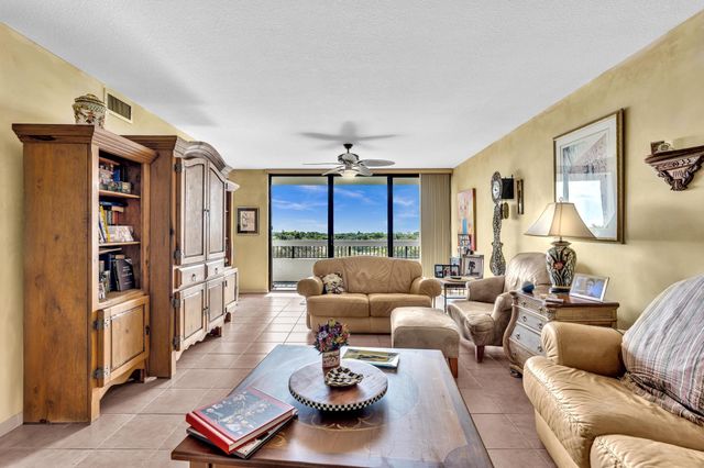 23200 Camino Del Mar 602, Boca Raton, FL 33433