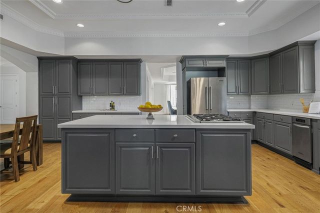 16459 Otsego Street, Encino, CA 91436