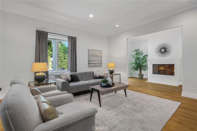 16459 Otsego Street, Encino, CA 91436
