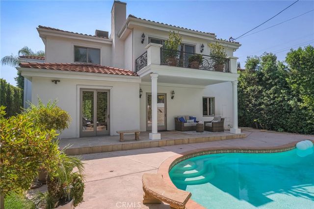 16459 Otsego Street, Encino, CA 91436