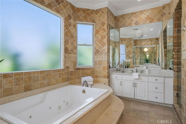 16459 Otsego Street, Encino, CA 91436