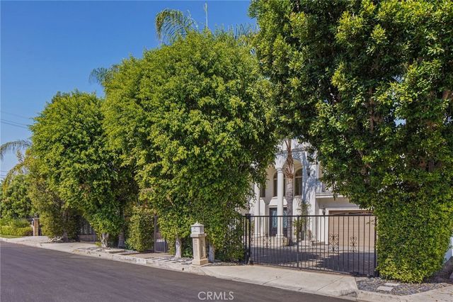 16459 Otsego Street, Encino, CA 91436