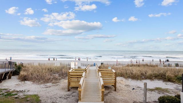 202 Madison Ct., Myrtle Beach, SC 29577