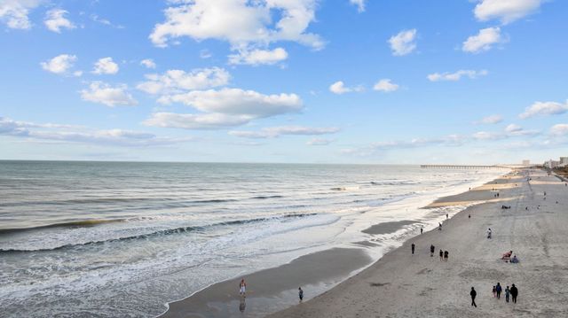 202 Madison Ct., Myrtle Beach, SC 29577