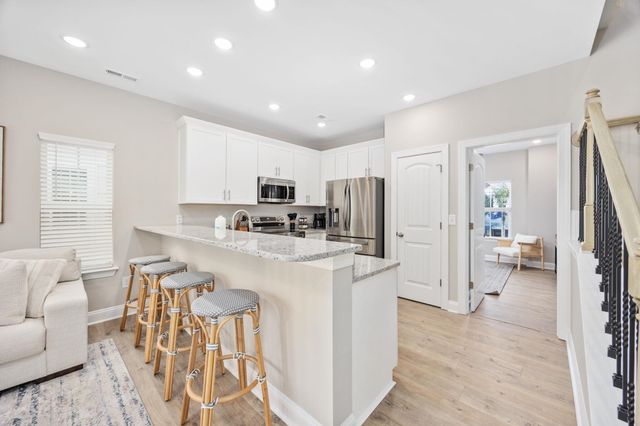 202 Madison Ct., Myrtle Beach, SC 29577