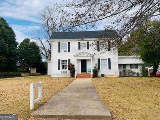 504 Broad Street APT 4, Lagrange, GA 30240