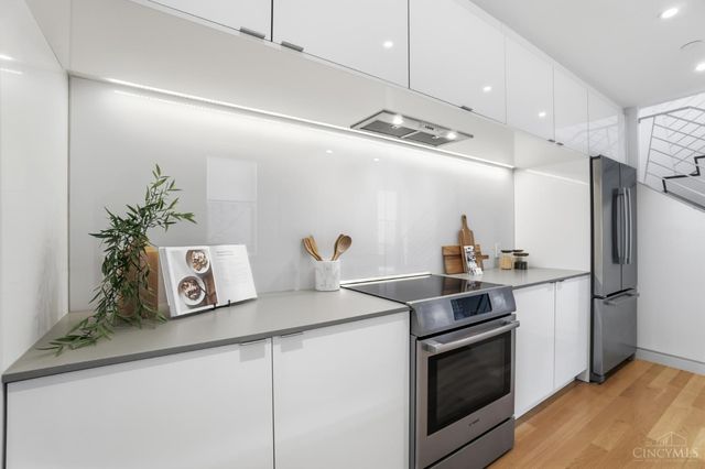 1824 Elm Street, Cincinnati, OH 45202