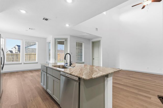 3227 Woodrose Orchard Drive, Pearland, TX 77581