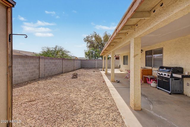 9051 W RAVEN Drive, Arizona City, AZ 85123