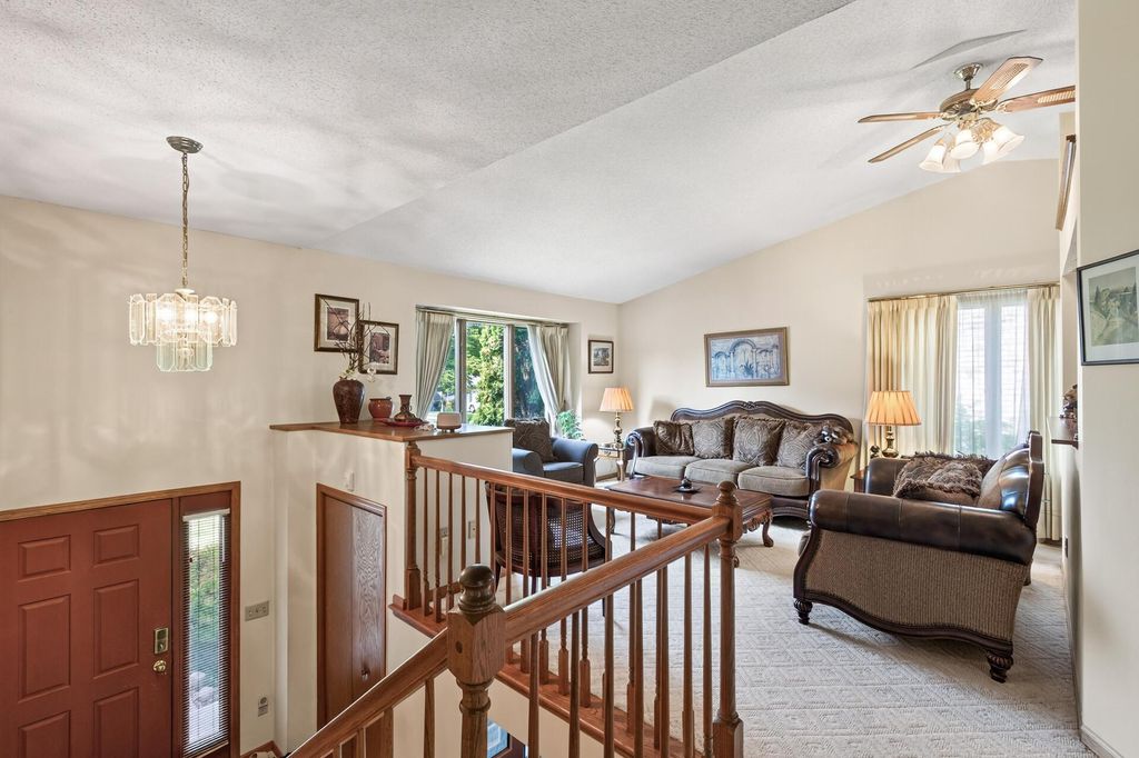 3212 Sunset Lake Drive, Burnsville, MN 55337 — photo 4