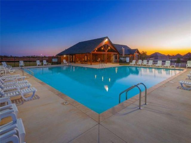 14313 Village Trail, Piedmont, OK 73078