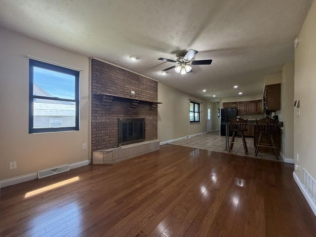 411 Boat Dock Road, Somerset, KY 42501