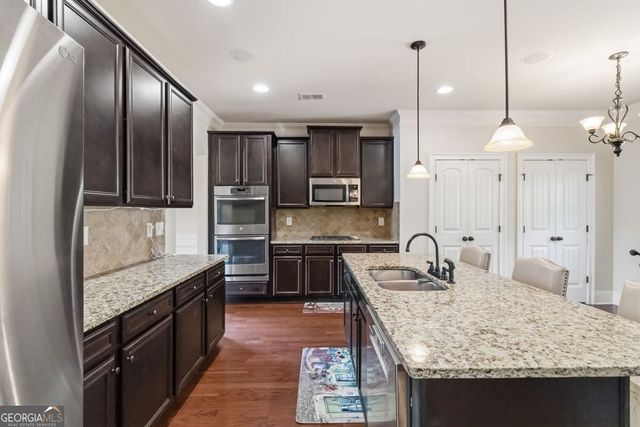 339 Oatgrass Drive, Grayson, GA 30017