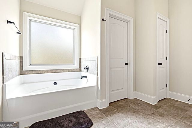 339 Oatgrass Drive, Grayson, GA 30017