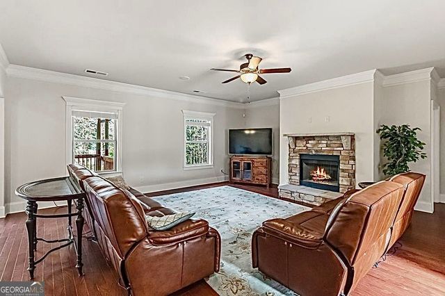 339 Oatgrass Drive, Grayson, GA 30017