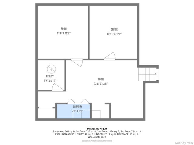 49 Canterbury Road, Woodbury, NY 11797