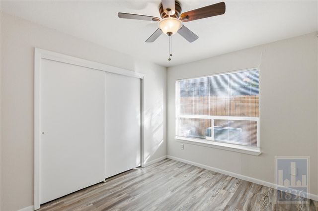 1514 Parker LN 102, Austin, TX 78741