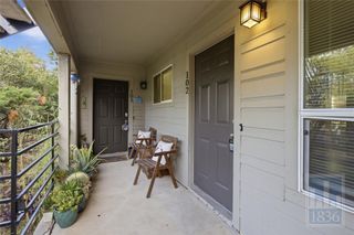 1514 Parker LN 102, Austin, TX 78741