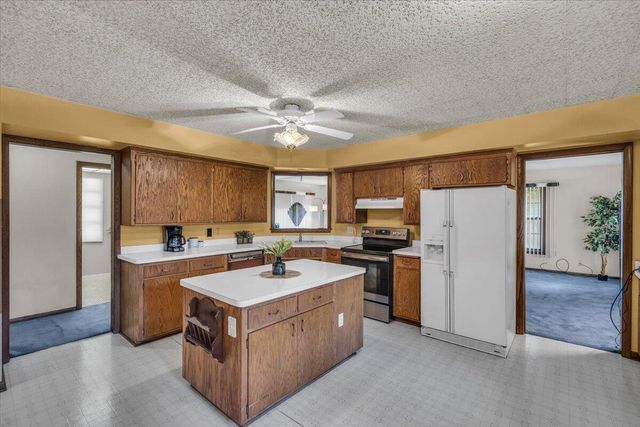 8630 W Peck COURT, Milwaukee, WI 53225