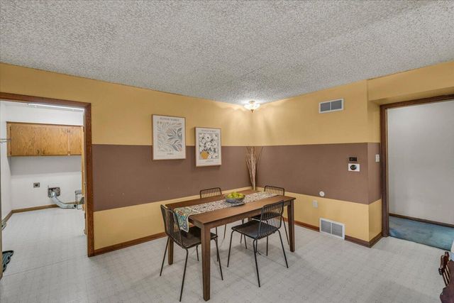 8630 W Peck COURT, Milwaukee, WI 53225