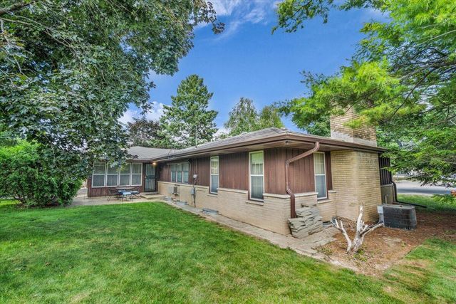 8630 W Peck COURT, Milwaukee, WI 53225