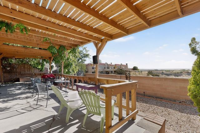 331 Serenity Court SE, Albuquerque, NM 87123