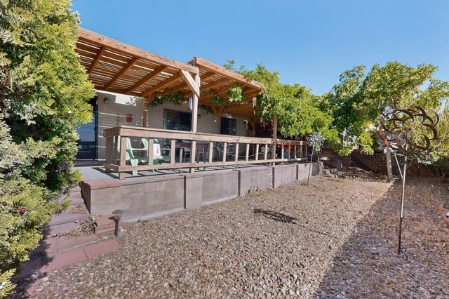 331 Serenity Court SE, Albuquerque, NM 87123