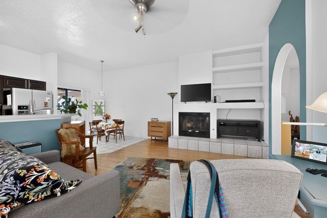 331 Serenity Court SE, Albuquerque, NM 87123