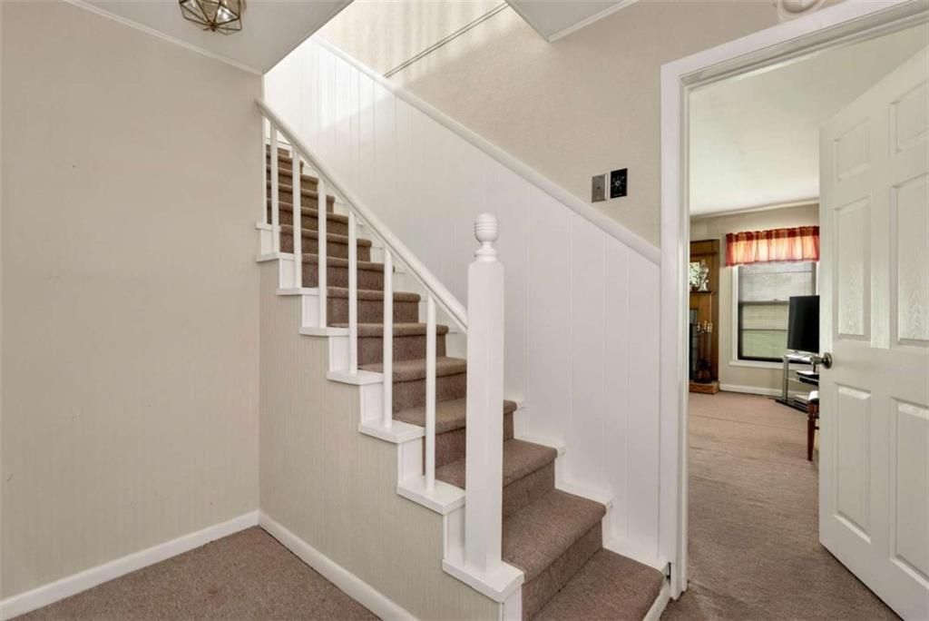 Image 11 of property listing at 4041 Ada Street, Blue Ridge, GA 30513