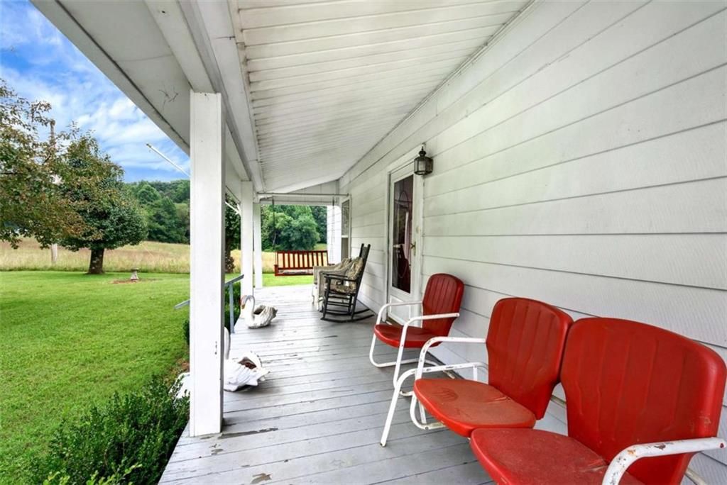 Image 8 of property listing at 4041 Ada Street, Blue Ridge, GA 30513