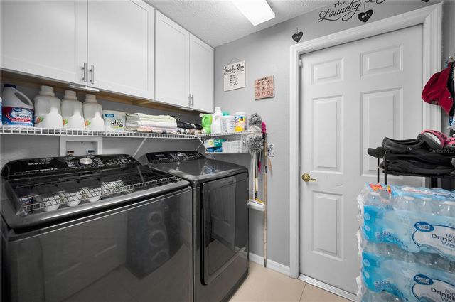 7951 ROUNDELAY DRIVE, New Port Richey, FL 34654