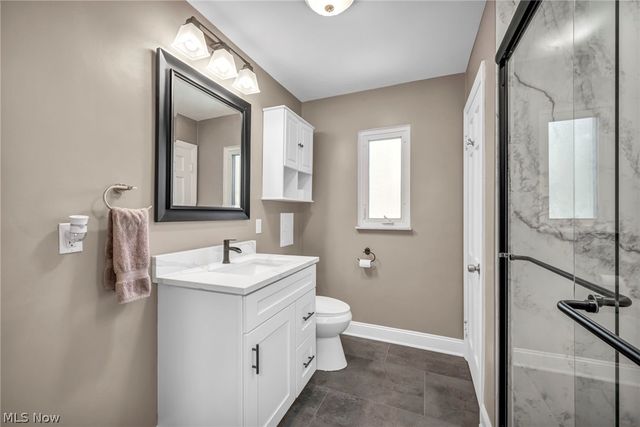 6524 E Pleasant Valley Road, Independence, OH 44131