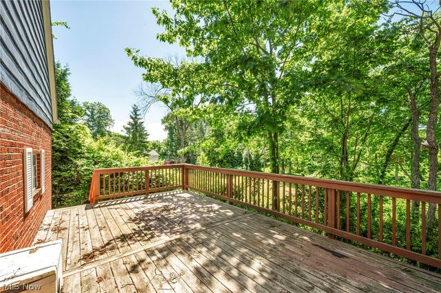 6524 E Pleasant Valley Road, Independence, OH 44131