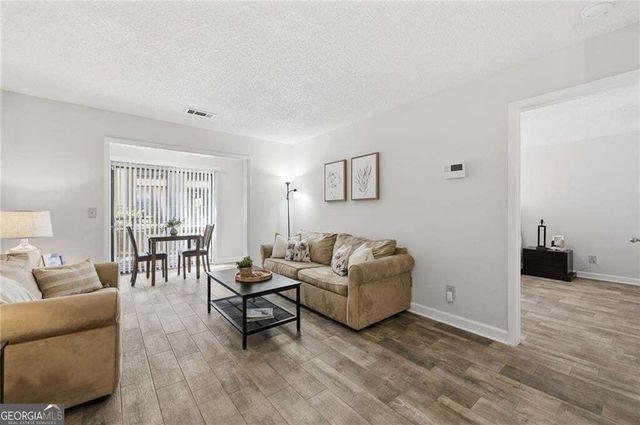 2657 Lenox Road NE 113, Atlanta, GA 30324