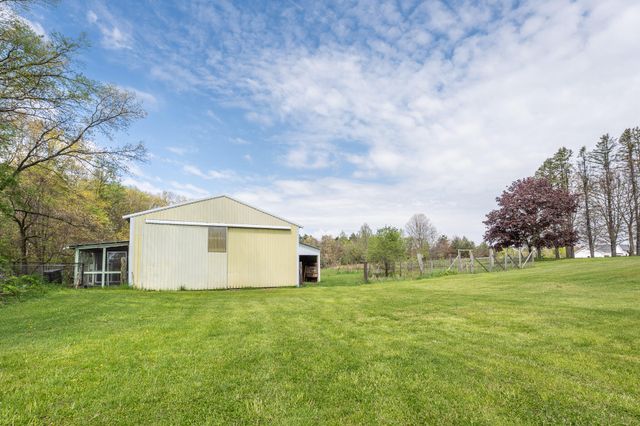 7222 S 3rd Street, Texas Twp, MI 49071