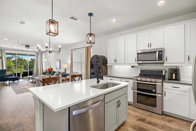 441 Gaida LOOP, Georgetown, TX 78628