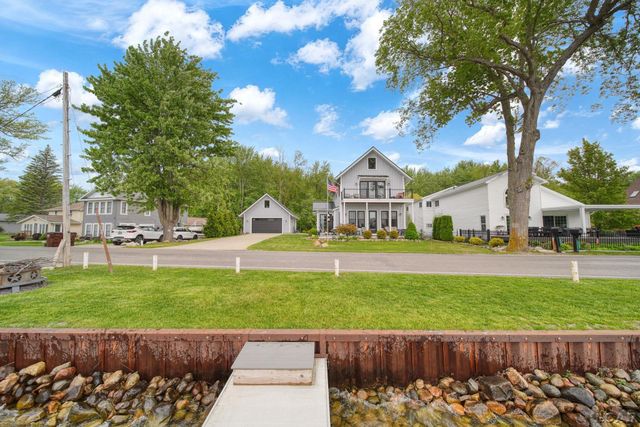 3493 Round Lake Highway, Rollin Twp, MI 49253