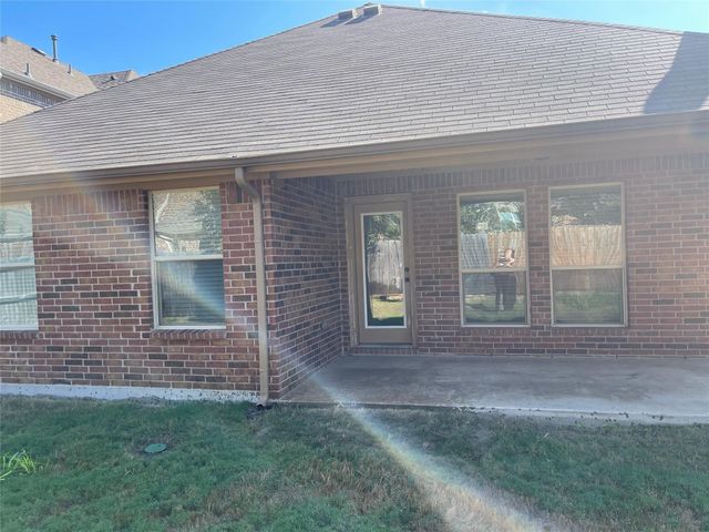 816 Cypress Hill Drive, Little Elm, TX 75068