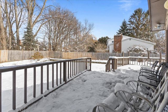 109 Juniper Ridge, Shelburne, VT 05445