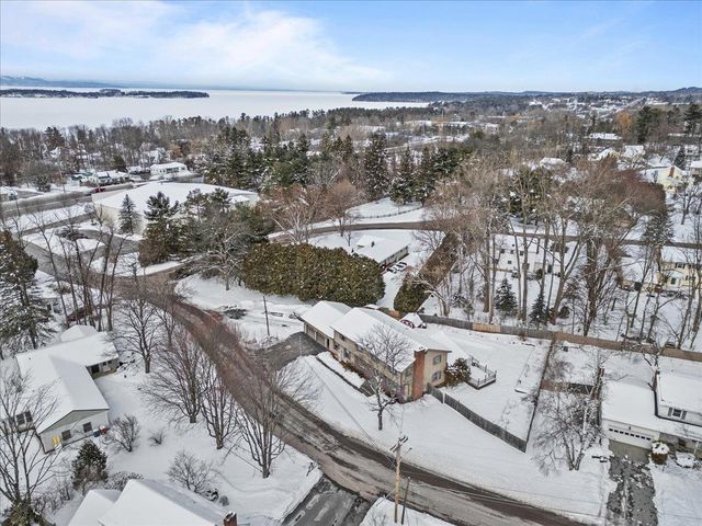 109 Juniper Ridge, Shelburne, VT 05445